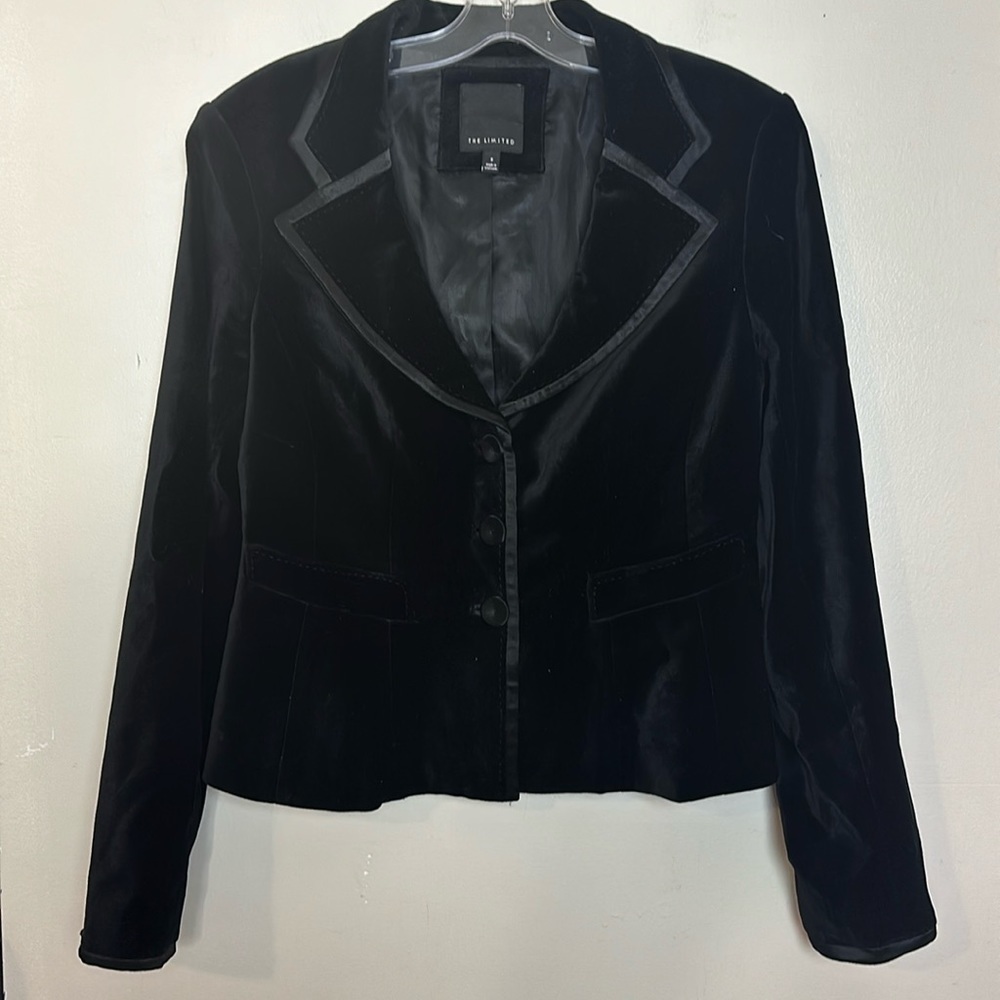 The Limited Black Velvet Ribbon Trim 3-Button Tailored Fit Blazer